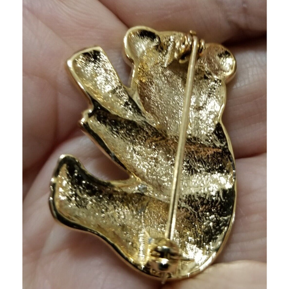 Panda pin goldtone and black one and a half inches - Picture 3 of 10